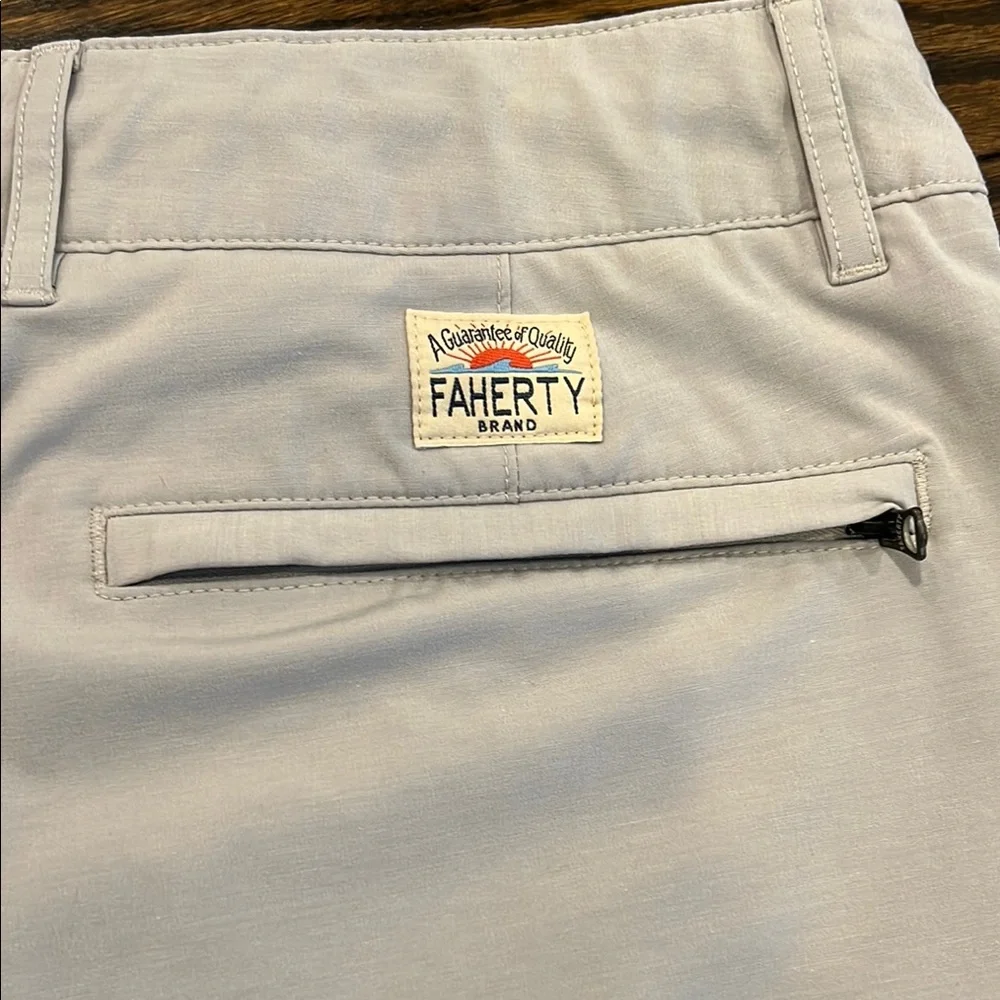 Faherty Men's light gray Shorts